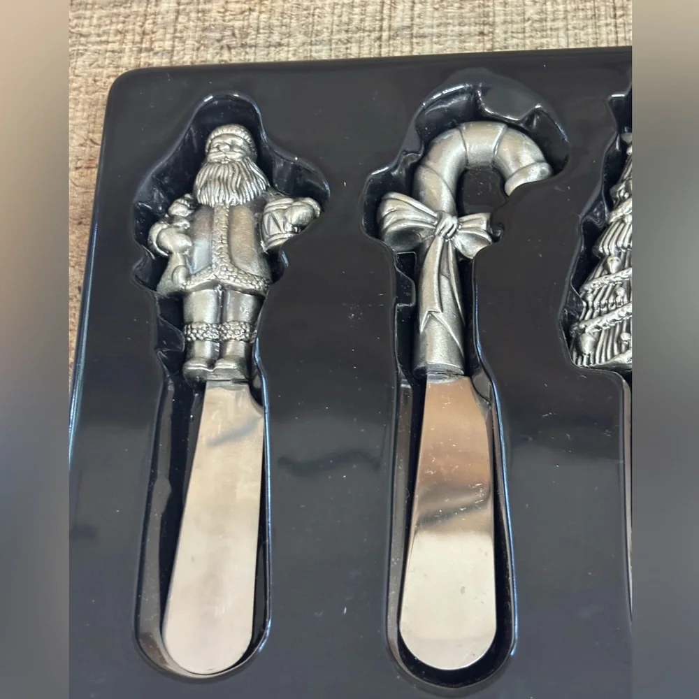 Vintage Belk Home Accent Stainless Steel Christmas 4 Spreaders Set in Box Party